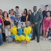 Oluwatosin Tolulope Ajidahun destaca a importância do diagnóstico precoce das trombofilias hereditárias para prevenir perdas gestacionais.