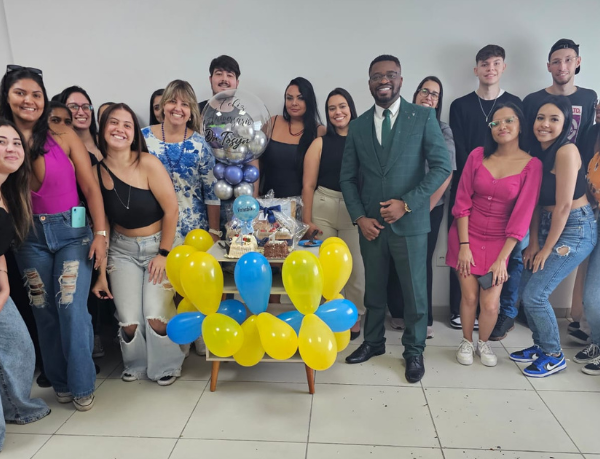 Oluwatosin Tolulope Ajidahun destaca a importância do diagnóstico precoce das trombofilias hereditárias para prevenir perdas gestacionais.