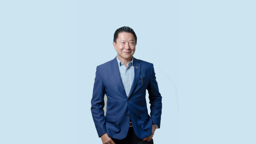 Milton Seigi Hayashi orienta como escolher a cirurgia plástica ideal com foco em segurança e expectativa realista.