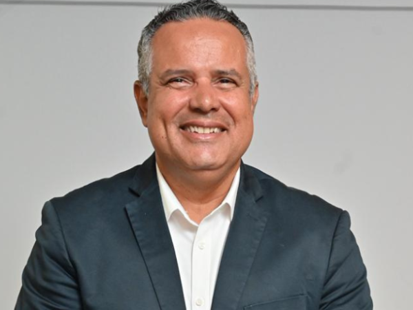 Sistemas de contenção em taludes rodoviários e o enfoque técnico de Elmar Juan Passos Varjão Bomfim aplicados à segurança viária. Conteúdo de Elmar Juan Passos Varjão Bomfim