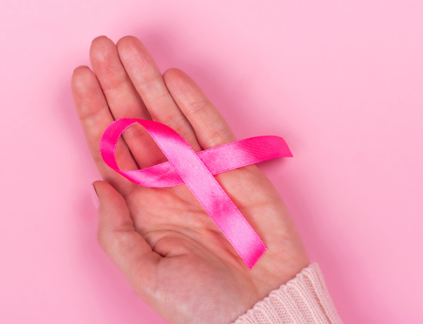 Ao analisar a evolução tecnológica que transformou o rastreio do câncer de mama, Vinicius Tadeu Sattin Rodrigues destaca como a inovação ampliou a precisão e o acesso ao diagnóstico precoce.